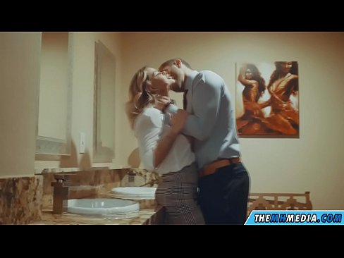 ❤️ Kad te prsata plavuša zavede u javnom toaletu ☑ Porno fb kod nas ☑